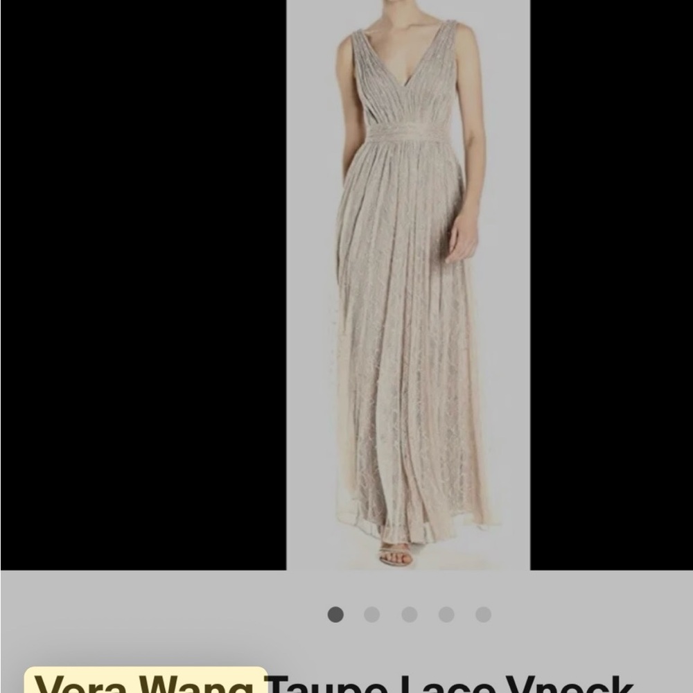 Vera Wang Cream and Gold Sleeveless V-Neck Gown